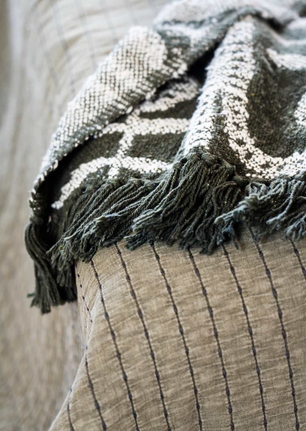 MADAM STOLTZ PREKRIVAČ